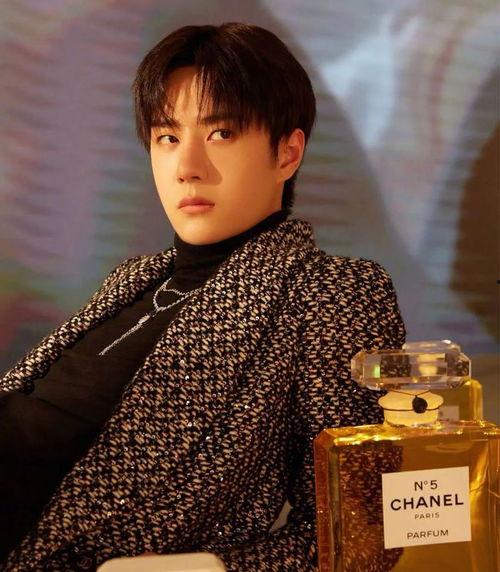 柒柒娱乐大爆料,揭秘娱乐圈幕后真相与热点事件  第2张